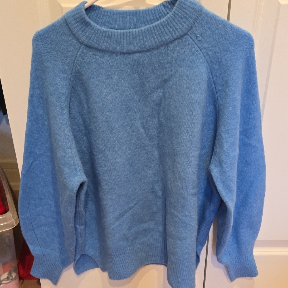 Pull&Bear Sky Blue Crewneck Sweater